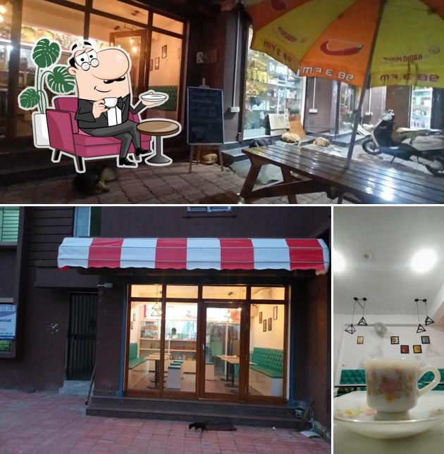 Take a seat at one of the tables at Namru la's