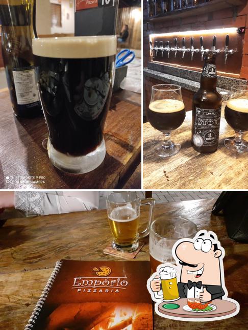 Empório Pizzaria fornece uma variedade de cervejas