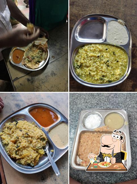 Meals at Mantralayam Prakash Tiffin Room