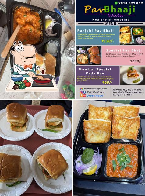 Chicken curry at Pav Bhaaji Wala