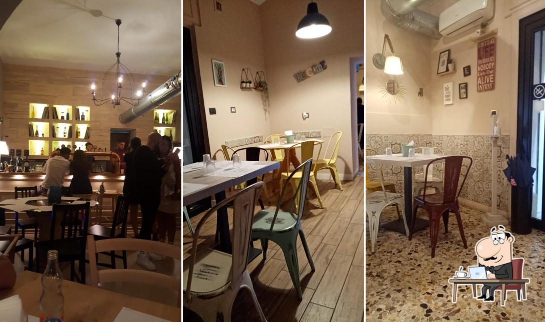 Dai un'occhiata agli interni di Public House - Burger Gourmet