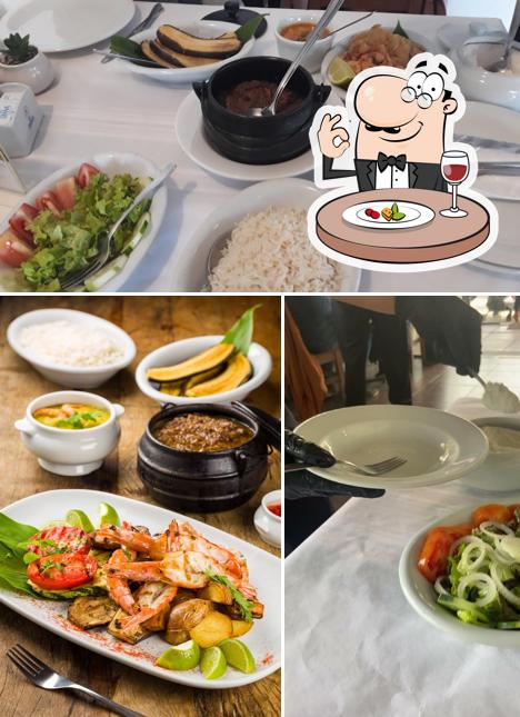 Comida em Restaurante Casa do Rio
