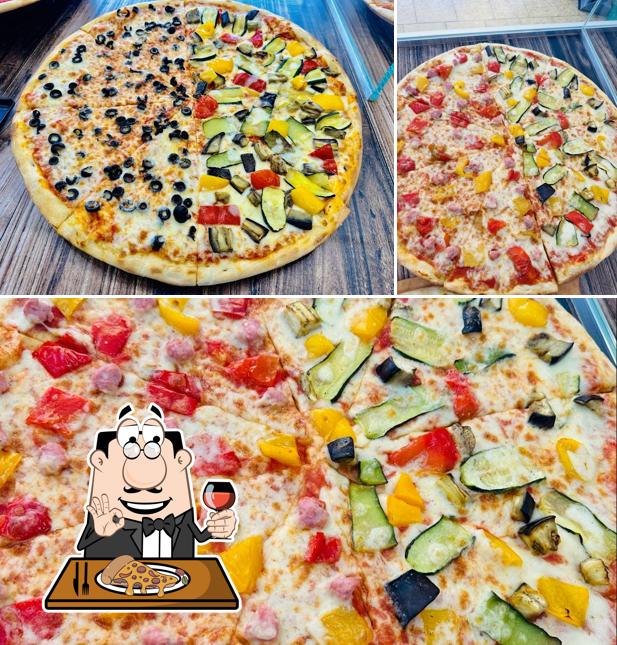 Ordina una pizza a Tushar pizza kebab Ordina una pizza a Tushar pizza kebab