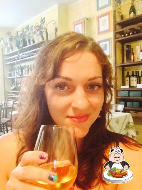 Platti al Enoteca Ristorante Il Grappolo