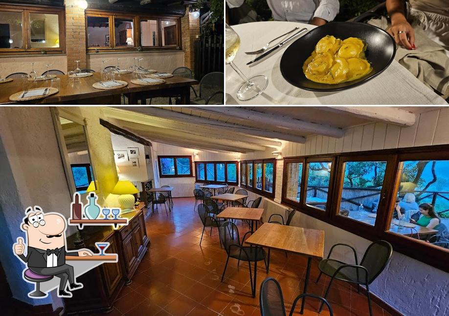 La interni e cibo del ristorante