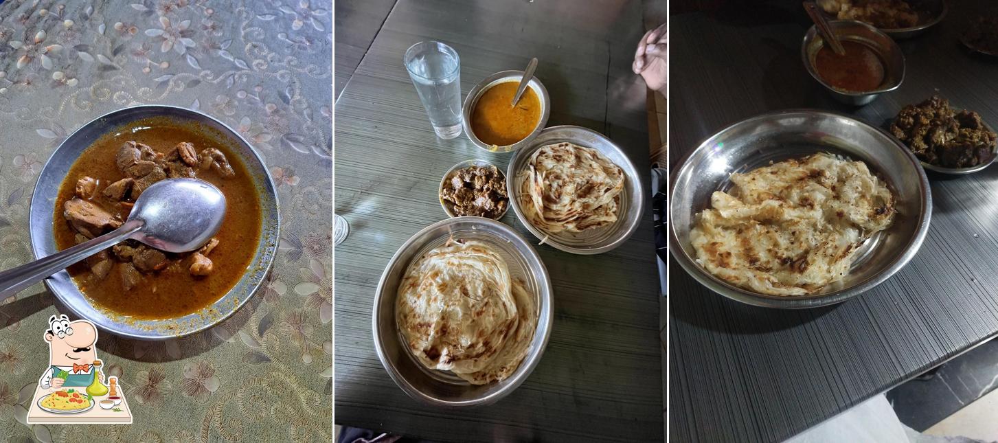 Food at ThoppiKaaka Thattukada തൊപ്പികാക്ക തട്ടുകട