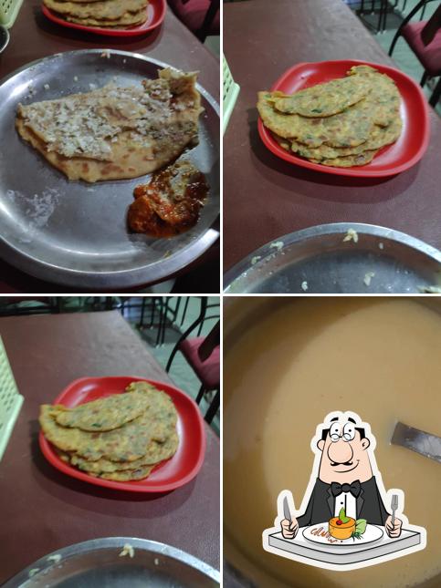 Meals at Yash Paratha House