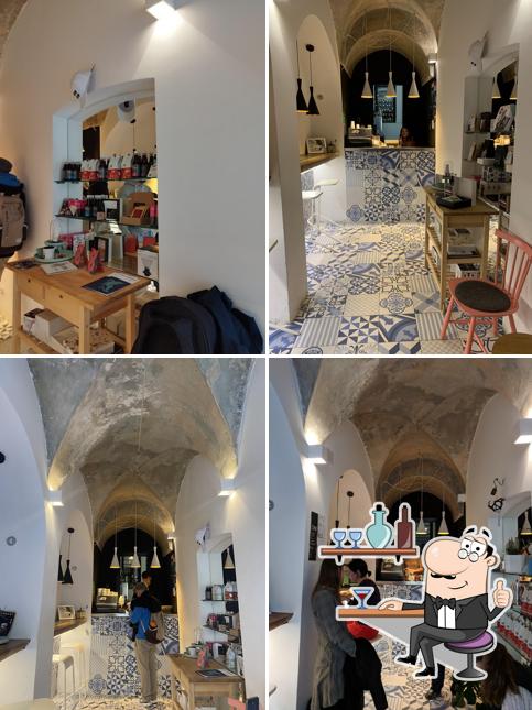 Gli interni di Črno Zrno Specialty Coffee