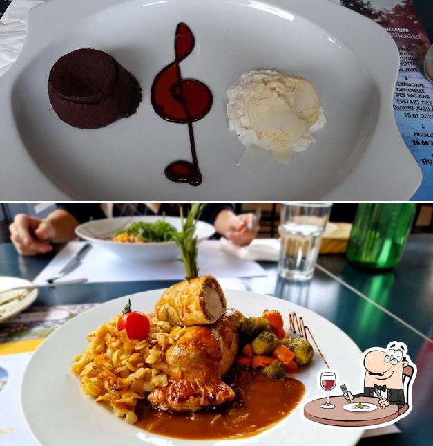 Food at L'imprévu Café