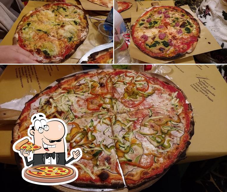 Scegli tra le molte varianti di pizza