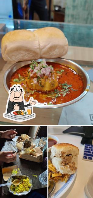 Food at Mumbai Local