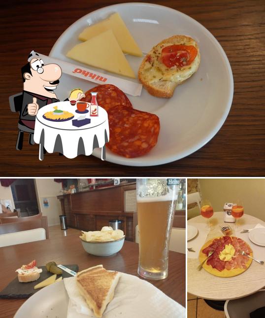 Piatto di formaggi al Mozart Caffè