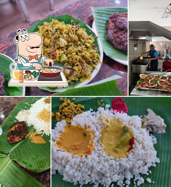 Fried rice at Sree Narayana Hotel