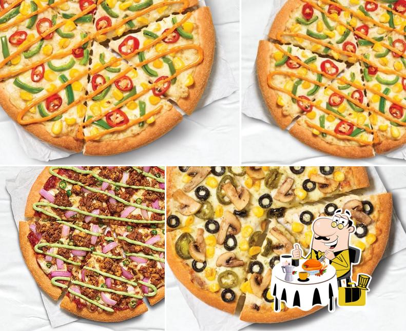 Food at Pizza Hut Muradpur, Kolkata