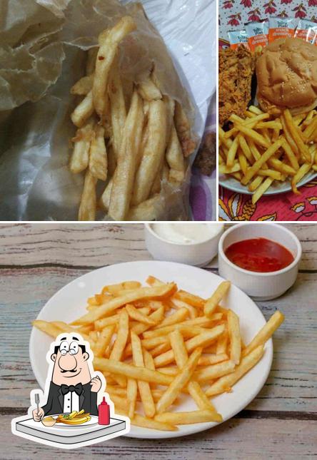 Taste French fries at SBFC Food Funda