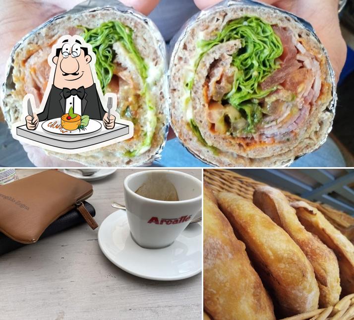 Platti al Santa Lucia Alimentari La Bottega del Panino