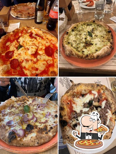 Scegli una pizza a Pizzeria Di Napoli
