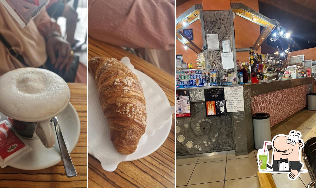 Goditi qualcosa da bere a Bar La Campanella