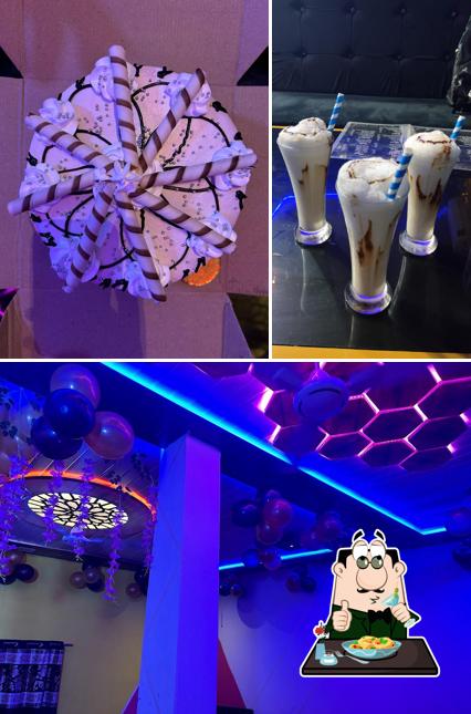 The photo of food and interior at Bhoot Cafe