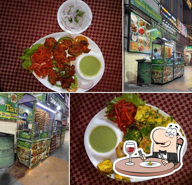 Food at The Tandoori Express