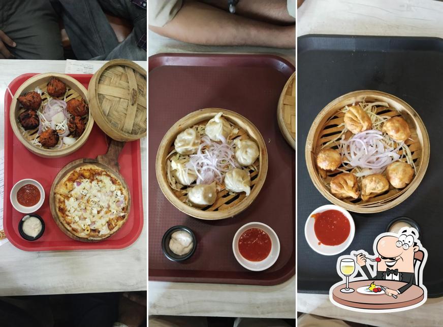 Food at King Pizza & Cafe