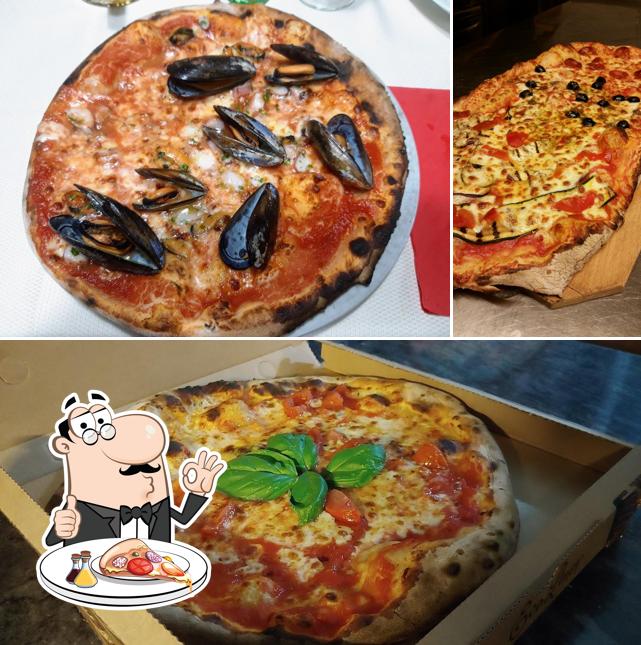 Prenditi tra le molte varianti di pizza