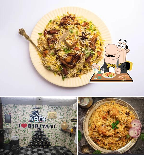 Pad thai at Abbas Biriyani Centre