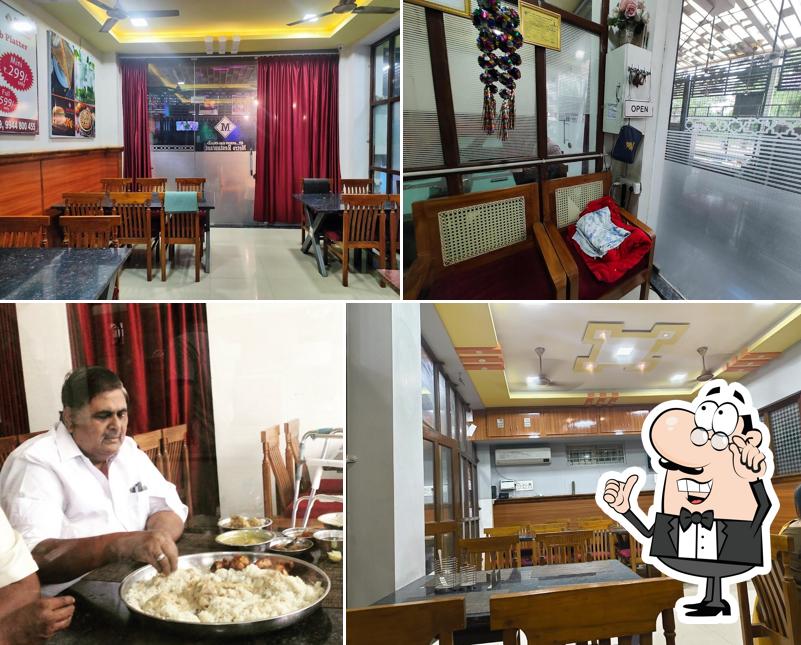 Take a seat at one of the tables at METRO RESTAURANT