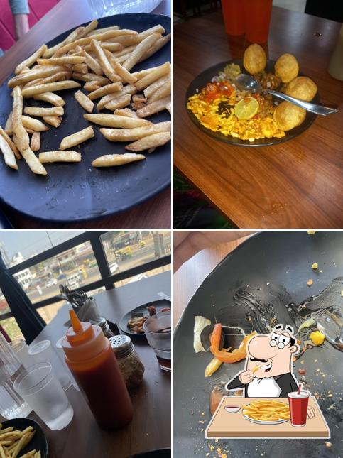 French fries at Aunt Vilis Pizza