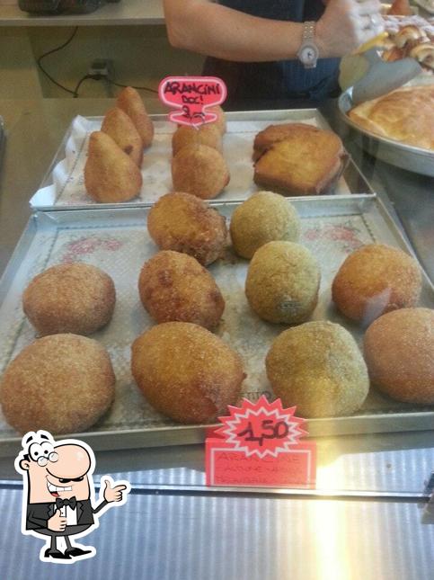 Vedi questa immagine di Pizza Al Trancio Mordicchio