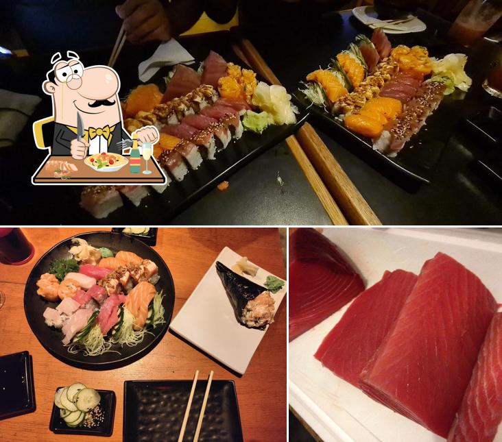 Comida em Take Restaurante Japonês