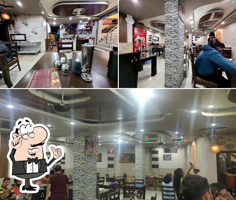 Check out how Kala Momo Point looks inside
