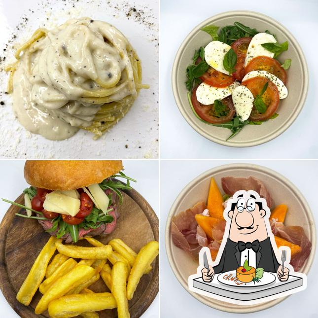 Platti al Al Gusto Pop Bar Ristorante