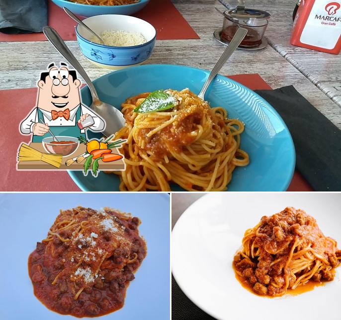 Spaghetti alla bolognese al Blue Ice Food&Drink