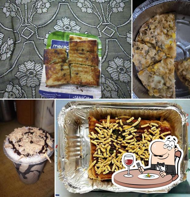 Meals at New Sapna Sandwich And Pizza (jail Road )