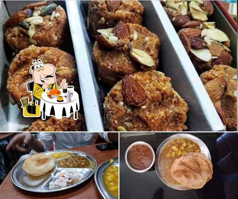 Meals at Kanha Sweets