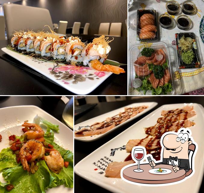 Platti al ZHOUSUSHI ristorante cinese e giapponese