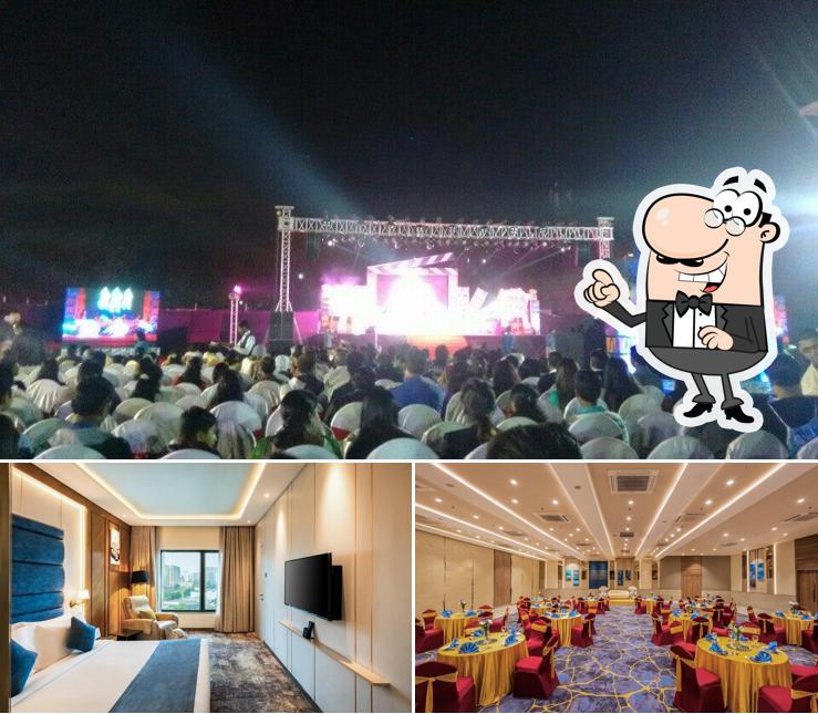 The interior of Sayaji Hotel Pune