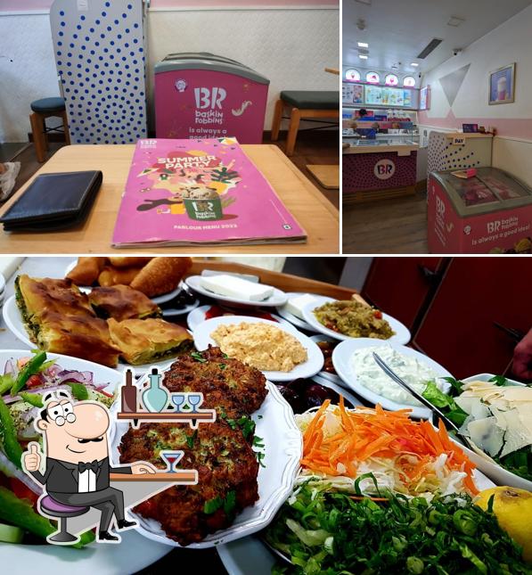 Check out how Baskin Robbins looks inside
