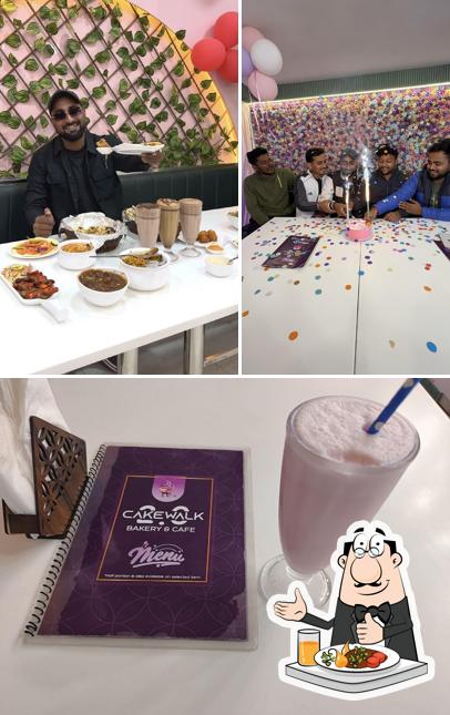 Food at Cakewalk (Cafe & Bakery)