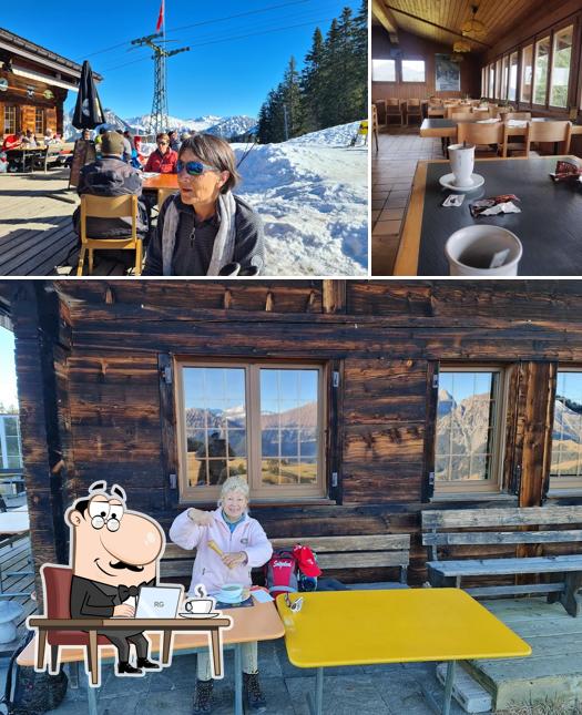 Gli interni di Cabane des Monts-Chevreuils