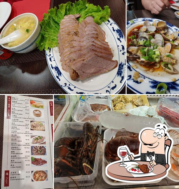 Costolette al Ristorante cinese Jiangnan