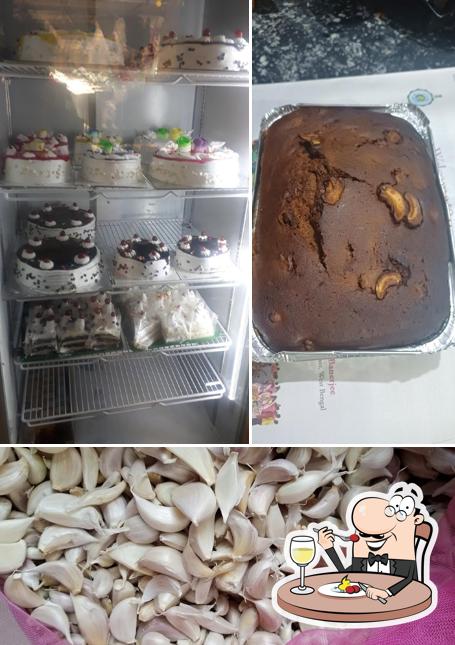 Food at Vasuki Bakery