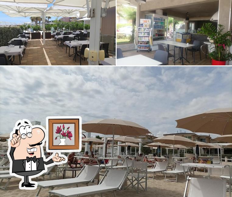 Siediti a un tavolo di STELLA ADRIATICA - Ristorante di pesce - Stabilimento Balneare
