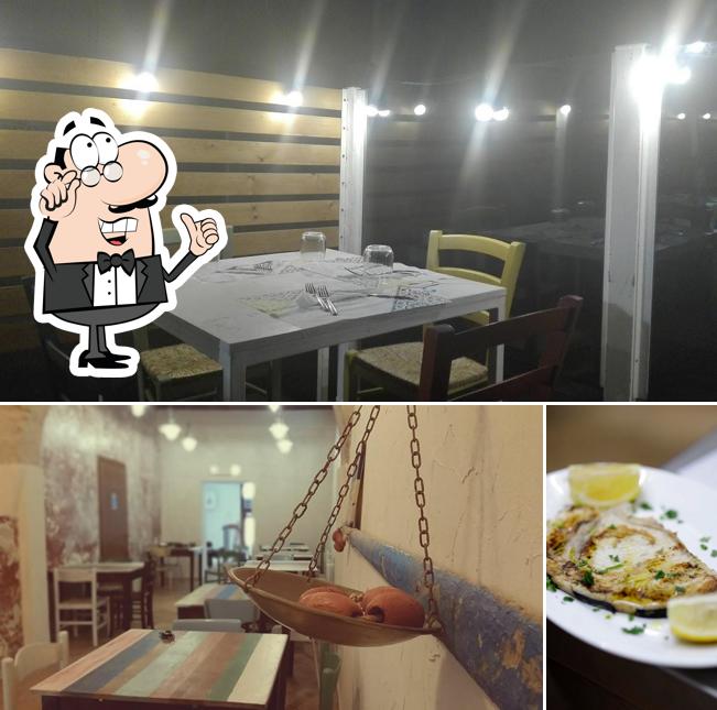 Gli interni di Osteria Ossuna