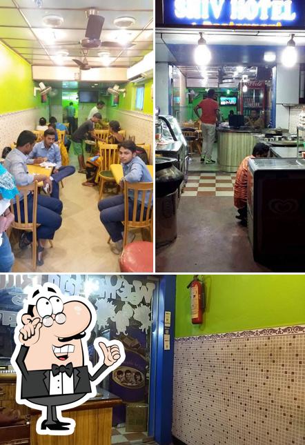 The interior of SHIV HOTEL AND RESTAURANT