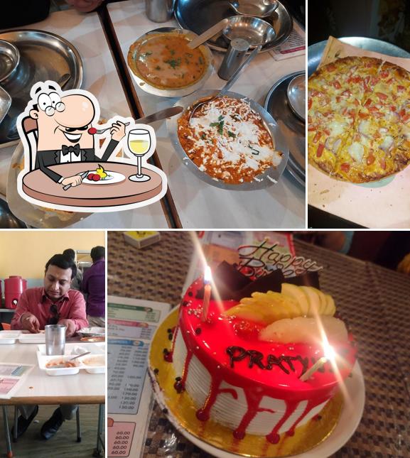 Food at Bhalla Dhaba