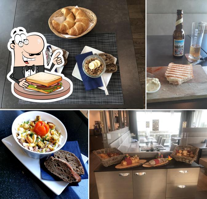 Toast al formaggio al Santoni Coffeeshop GmbH