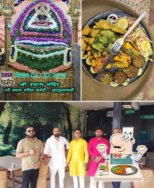 Shree Shyam Sarkar Hotel is distinguished by food and interior