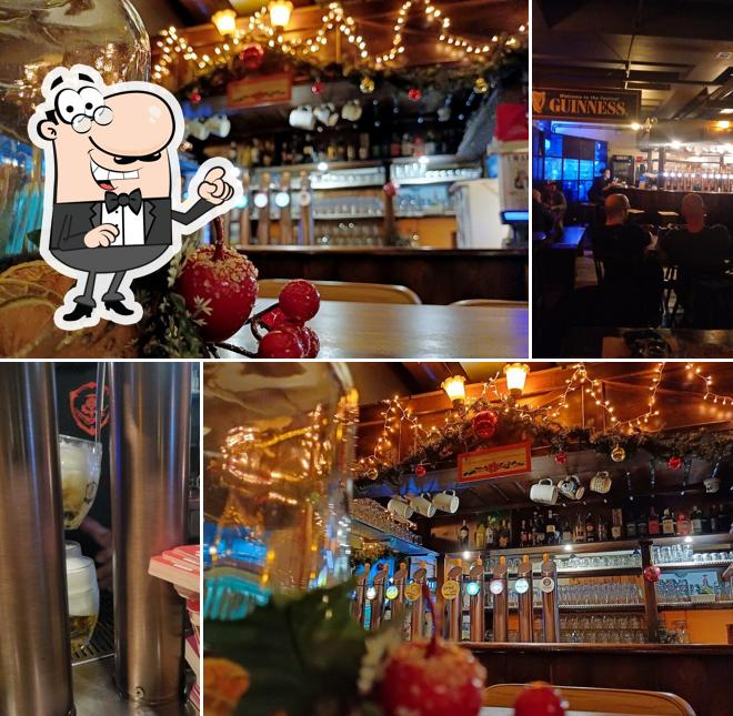 Gli interni di Periferia Pub
